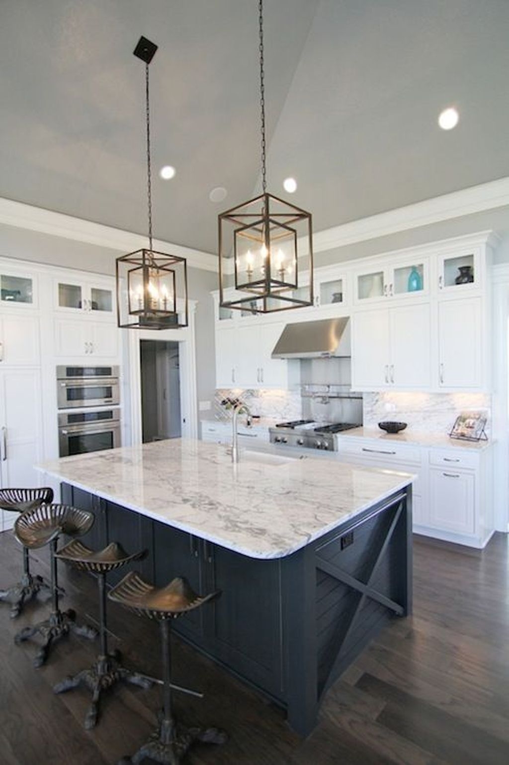 50 Kitchen Island Design Ideas With Marble Countertops - SWEETYHOMEE