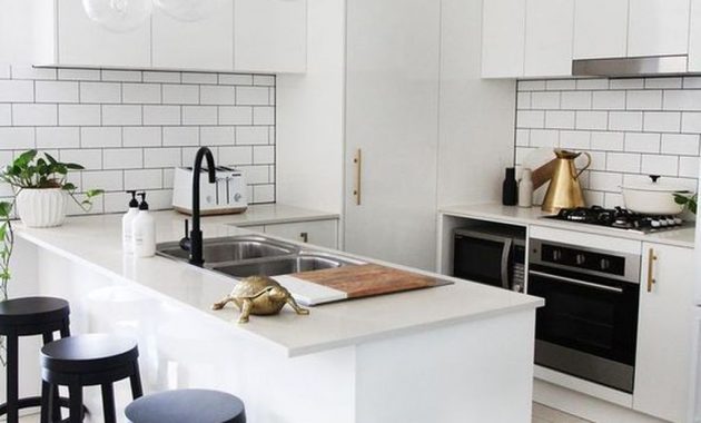 Black Kitchen Design Ideas With White Color Accent 21