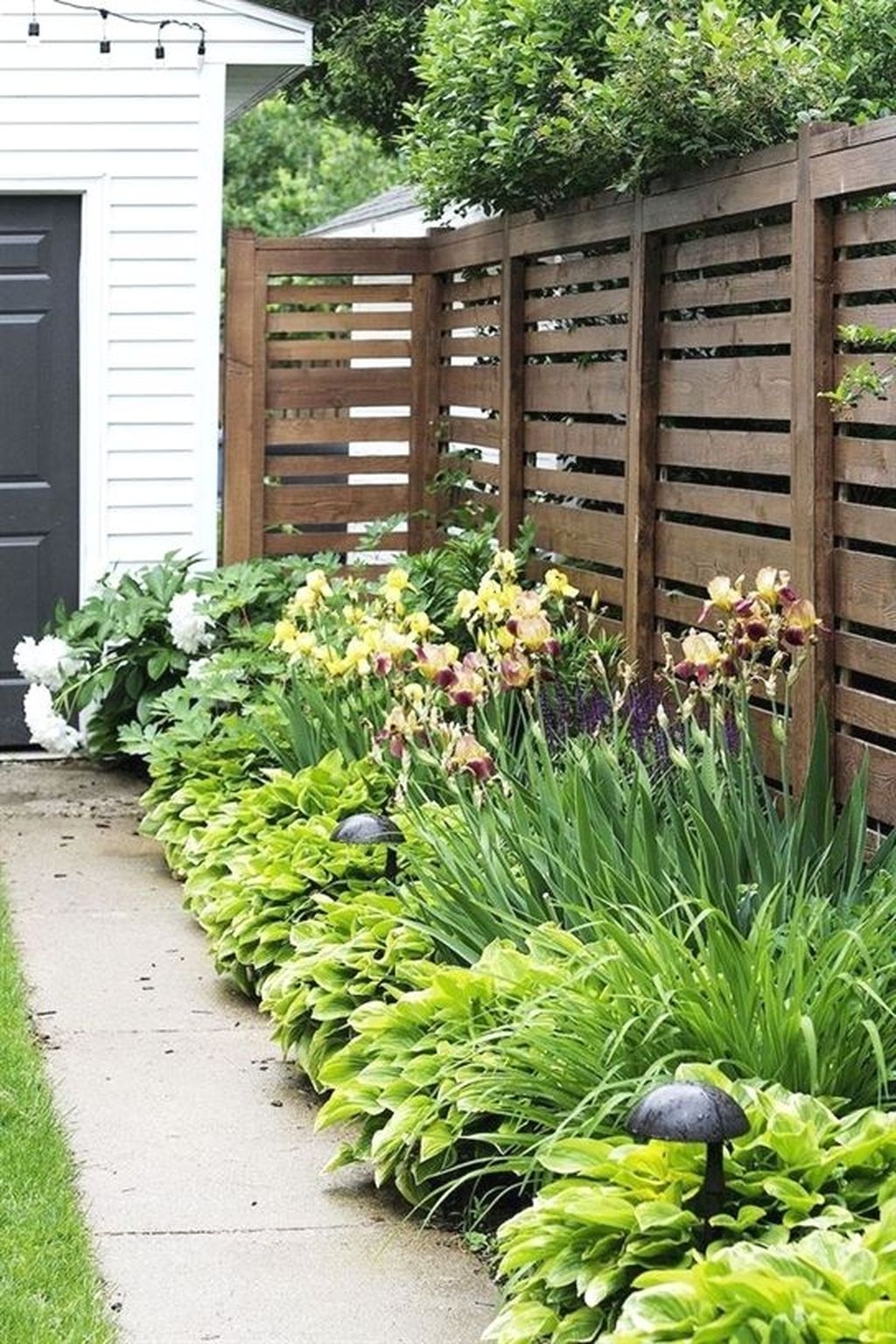 50 Front Yard Fence Ideas That You Need To Try Sweetyhomee 9219
