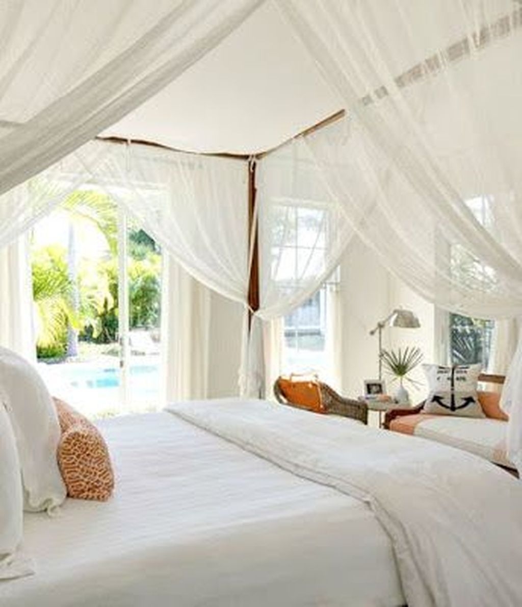 50 Romantic Bedroom With Canopy Beds Sweetyhomee 