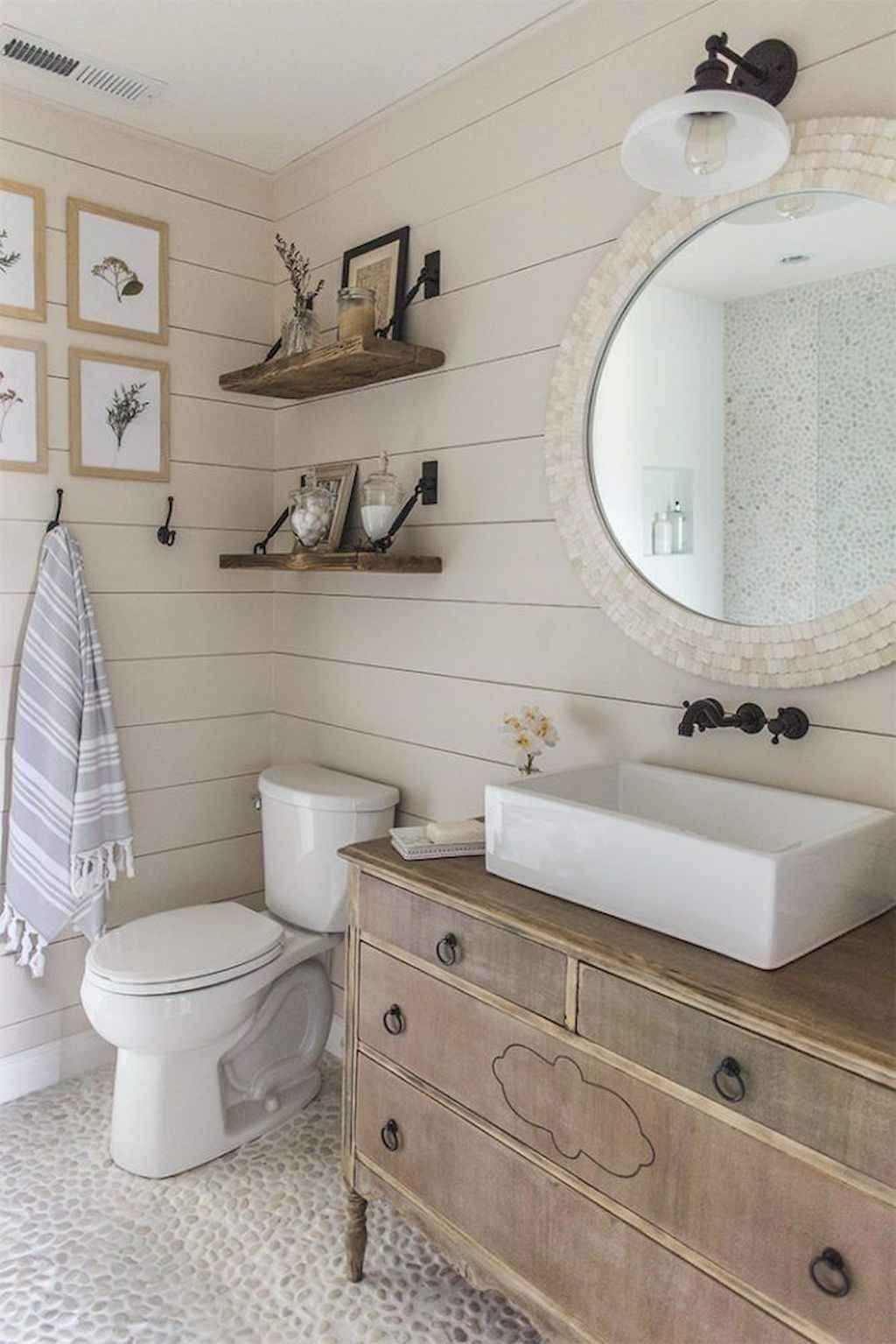 Perfect Rustic Farmhouse Bathroom Design Ideas 15 - SWEETYHOMEE