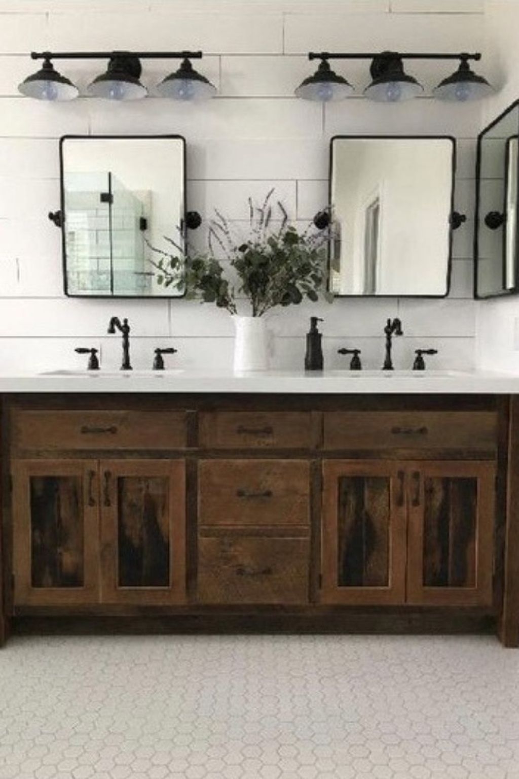 Perfect Rustic Farmhouse Bathroom Design Ideas 41 Sweetyhomee 3855