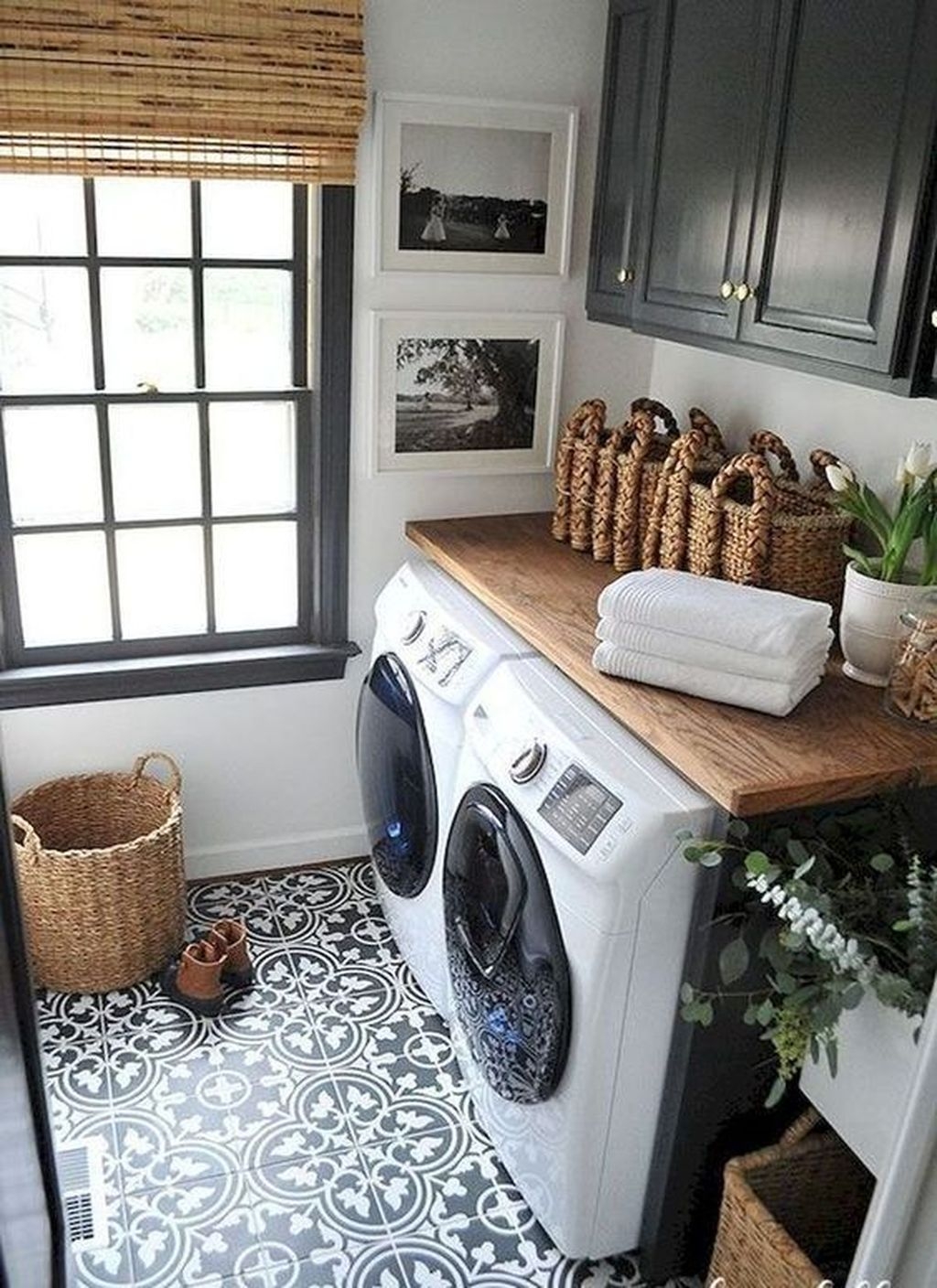 50 Small Laundry Room Design Ideas to Try - SWEETYHOMEE