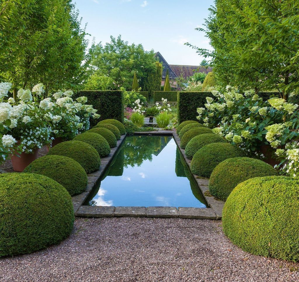 35 Beautiful Formal Garden Design Ideas SWEETYHOMEE