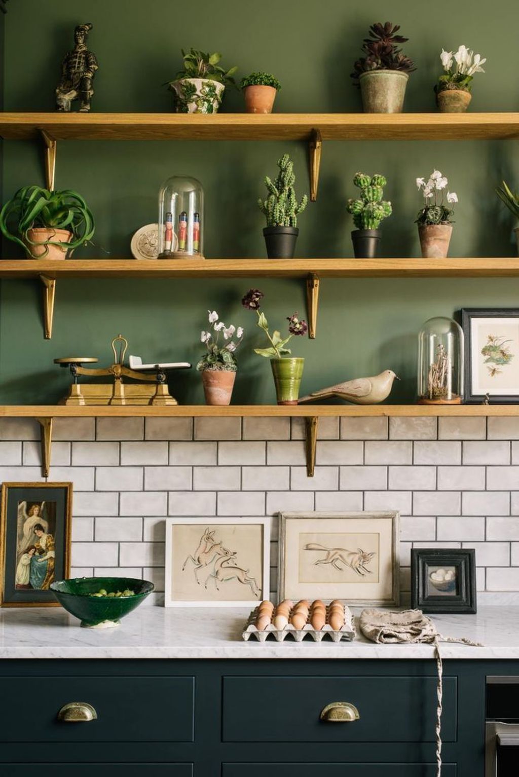 Gorgeous Kitchen Shelves Ideas You Must Have 18 