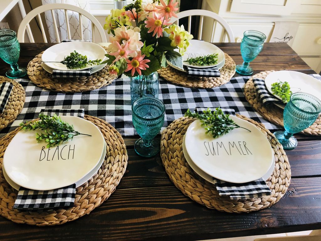 dining room table scapes
