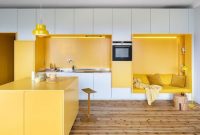 Charming Yellow Interior Design Ideas Best For Summer 30