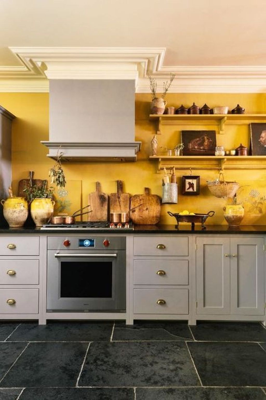 31 Nice Yellow Kitchen Decor Ideas For This Summer - SWEETYHOMEE