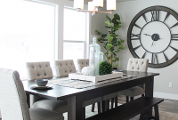 Dining Room Table Decor