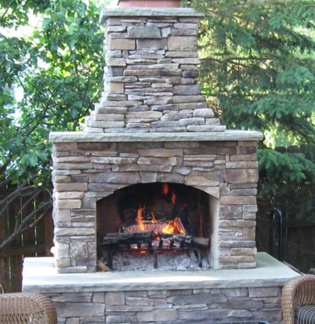 Outdoor Fireplace With Chimney