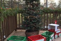 DIY Outdoor Christmas Decorations