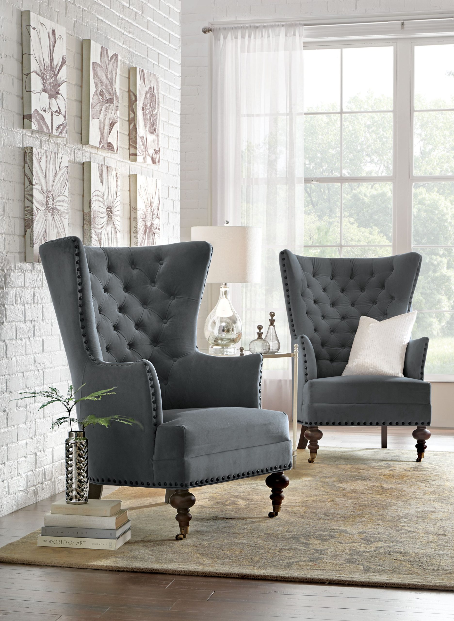 Accent Chairs For Living Room