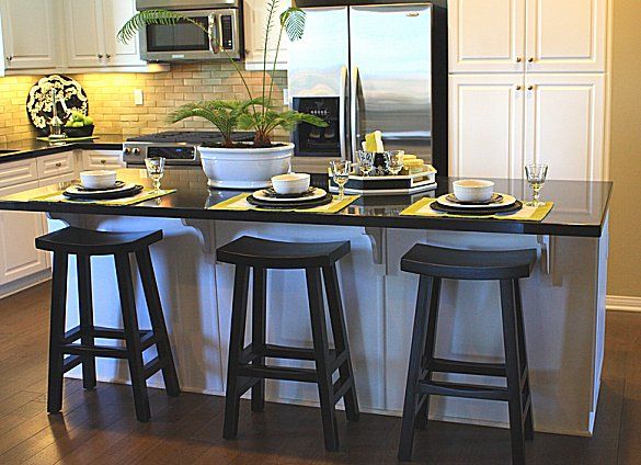 Kitchen Island With Stools